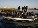Basescu vrea sa infieze 200 de imigranti tunisieni de la Berlusconi