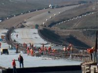 
	Autostrada Bucuresti-Ploiesti ramane fara constructori
