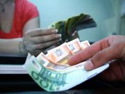 Cursul a ajuns la 4,0735 lei/euro, minimul ultimelor 13 luni