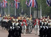 FENOMENUL BRITANIC in cifre: o singura verigheta, doua torturi, 1.900 de invitati, 2 miliarde de telespectatori. Bilantul - 33 milioane de dolari!