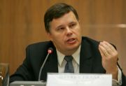 Franks: Romania risca sa returneze 1,5 mld. euro daca unele proiecte UE nu sunt finalizate in 2011