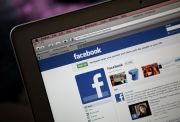 Schimbati-va parola la Facebook! Symantec atentioneaza ca milioane de conturi au fost compromise