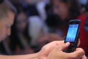 CE a decis: iti portezi numarul de telefon in alta retea in doar o zi. Romania face exceptie