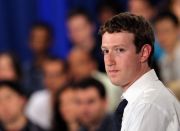 Mark Zuckerberg, seful Facebook, are FarmVille-ul sau: mananca numai ce omoara cu mana lui