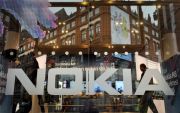 Not connecting people . Actiunile Nokia au ajuns la cel mai scazut nivel al ultimilor 13 ani. Apple e pe fir