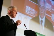 Isarescu: Intarirea politicii monetare din 2005-2006 a dus la aprecierea nesustenabila a leului