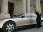 Gigi Becali vrea sa scape de Maybach! Cat cere Becali pe masina:
