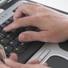 Super-ofertele de vacante pe internet, raiul hackerilor. Ce metode au inventat ca sa-ti fure banii din cont VIDEO