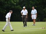Obama vrea sa-si induplece adversarii politici pe terenul de golf. Miza: ridicarea plafonului datoriei federale
