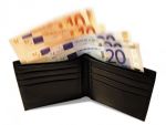Calvarul creditelor in euro: FMI spune ca BCE ar trebui sa majoreze treptat dobanzile