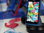 Nokia a prezentat smartphone-ul N9. Cum cred analistii ca se va vinde produsul. VIDEO si GALERIE FOTO
