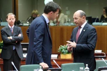 Basescu la Bruxelles, fata in fata cu Sarkozy. Afla cum s-a terminat intalnirea. VIDEO