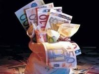
	Ce fac managerii pentru 1.000 de euro pe zi. Topul celor mai mari salarii din Romania
