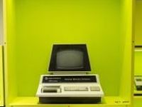 
	Commodore 64, calculatorul legenda, revine pe piata. Ai cumpara unul? FOTO
