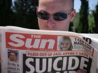 
	Dupa scandalul de la News of the World, Rupert Murdoch vrea sa vanda toate publicatiile britanice
