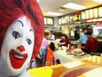 
	Cel mai cunoscut lant de fast-food din lume a devenit...supermarket
