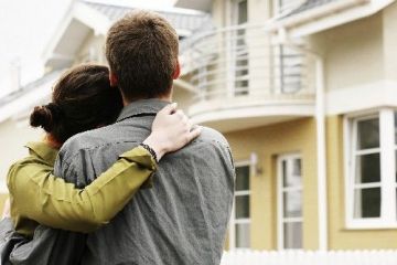 Prima Casa, data peste cap. Cei care au optat deja pentru credite in euro raman cu dosarele in aer