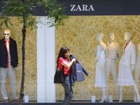 
	Retailerul spaniol Inditex, care detine Zara, Pull&amp;Bear si Bershka, raporteaza profit in crestere cu 9%, pe fondul majorarii vanzarilor

