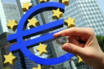 Efectul crizei datoriilor: Bulgaria a amanat adoptarea euro