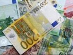 Tensiunile din SUA duc cursul la peste 4,26 lei/euro. Bursele europene au deschis in scadere