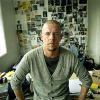 Alexander McQueen, copilul teribil al modei, si-a lasat averea cainilor. VIDEO