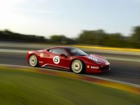 
	Forza Rossa a livrat in Romania primul Ferrari care nu are voie sa circule pe drumurile publice
