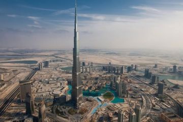 Secretele celei mai inalte constructii de pe planeta. De ce este Burj Khalifa unica in lume. Interviu cu unul dintre arhitectii cladirii