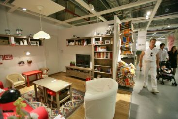 Solutii pentru spatii mici. Cum arata piesele inteligente de mobilier VIDEO