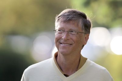10 moduri in care Bill Gates salveaza lumea cu miliardele sale