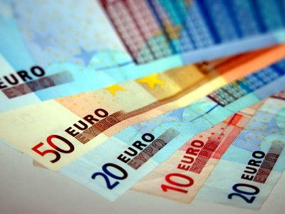 Germania cere un nou pact pentru euro si un consiliu al zonei care sa sanctioneze statele cu cheltuieli prea mari