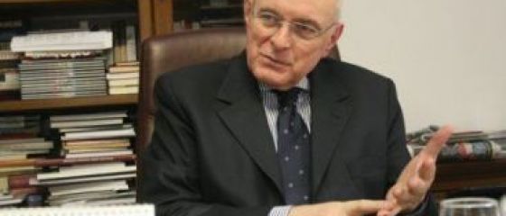 BNR: Romania va intra in recesiune statistica in martie-aprilie