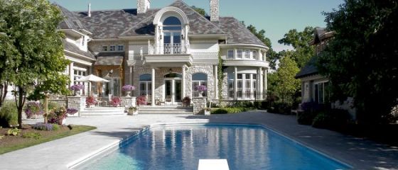 Salvarea vine de la Moscova. Mogulii rusi relanseaza imobiliarele din SUA si dau milioane de dolari pe case de lux