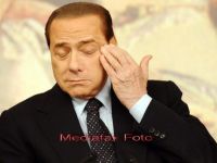 
	Berlusconi, despre statul pe care il conduce: &quot;O sa-mi vad de afaceri in alta parte. O sa plec din tara asta de rahat, unde-mi vine sa vomit, punct si gata&quot;
