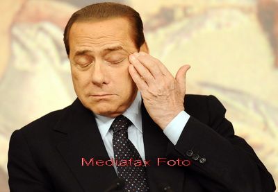 Berlusconi, despre statul pe care il conduce: O sa-mi vad de afaceri in alta parte. O sa plec din tara asta de rahat, unde-mi vine sa vomit, punct si gata