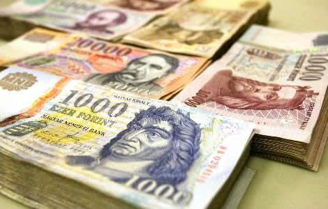 Ungaria ii ajuta pe cei cu credite in franci si in euro. Ingheata cursul, la rambursarea integrala a imprumuturilor