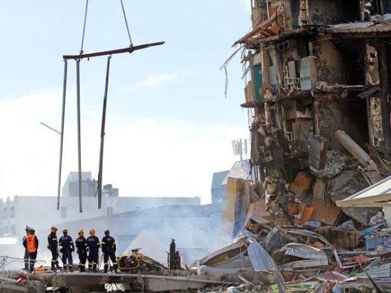 Cum se reconstruieste Japonia dupa cutremur: mareste taxele si vinde companii de stat