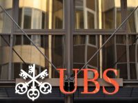 
	Sute de bancheri UBS ar putea ramane fara bonusuri in acest an din cauza fraudei de 2 mld. dolari
