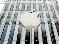 
	Actiunile Apple ating cotatii-record. Compania redevine cea mai valoroasa din America
