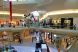 
	Mall-urile au descoperit reteta succesului in criza. Romanii au lasat cu 30% mai multi bani in centrele comerciale VIDEO
