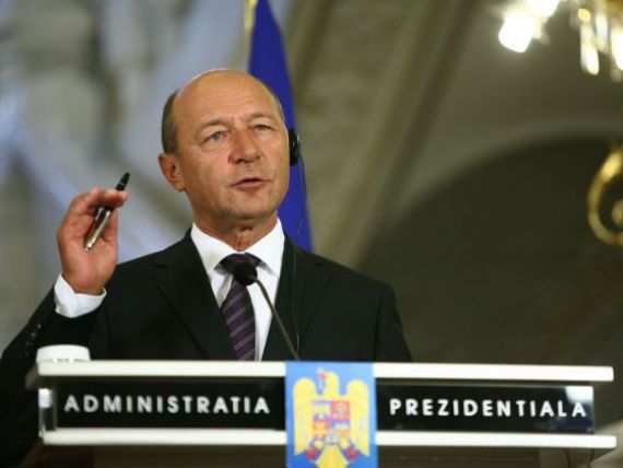 Basescu vede criza terminata in cel mult 4 ani. Salvarea Romaniei sta in exploatarea resurselor