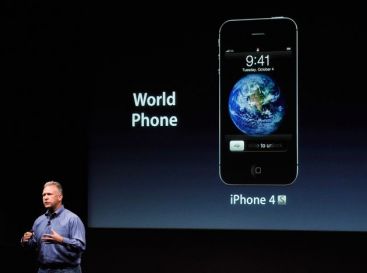Reactia publicului la anuntul lansarii iPhone 4S s-a simtit cel mai bine pe burse. Actiunile companiei, in picaj. Cat va costa iPhone 4S, smartphone-ul care trimite SMS-uri vocale VIDEO