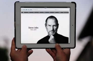 Steve Jobs a murit. Geniul de la Apple a pierdut lupta cu cancerul, la 56 de ani