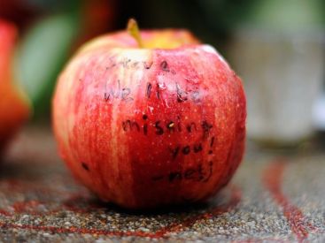 Cum a pictat Michelangelo al erei digitale cea mai admirata companie din lume. 10 secrete de business marca Steve Jobs VIDEO