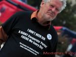 I don t need sex. A giant corporate person f**ks me every day . Miscarea impotriva lacomiei bancherilor, in IMAGINI