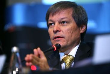 De la plug, la agricultura performanta. Ciolos: Organizarea producatorilor este prioritatea zero in agricultura VIDEO