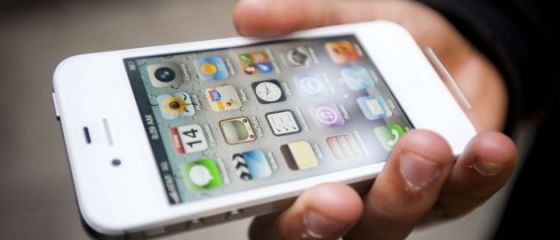 Razboiul continua. Samsung vrea sa blocheze vanzarea proaspat-lansatului iPhone 4S in Asia