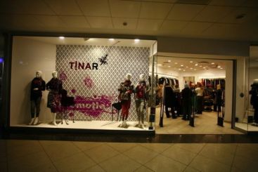 Retailerul roman de imbracaminte Tina R a intrat in insolventa. Compania cauta noi investitori