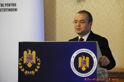 Boc: Romania nu este prinsa in criza datoriilor suverane. Ce datorie publica are tara noastra