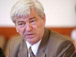 800.000 de hectare, in proprietatea strainilor. Ministrul Agricultorii ii sfatuieste pe fermieri sa nu vanda terenurile oricui si cu oricat