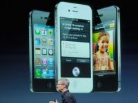 
	Batalia pe iPhone 4S se duce in functie de pret. Operatorii telecom din Romania introduc in magazine noul smartphone de la Apple in aceeasi zi
